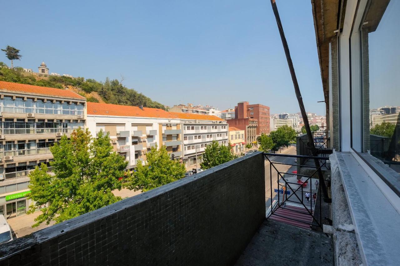 Bus Station Suites & Studios Coimbra Luaran gambar