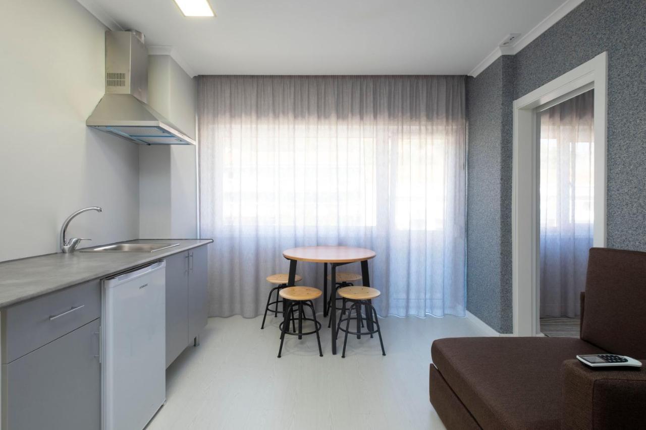 Bus Station Suites & Studios Coimbra Luaran gambar