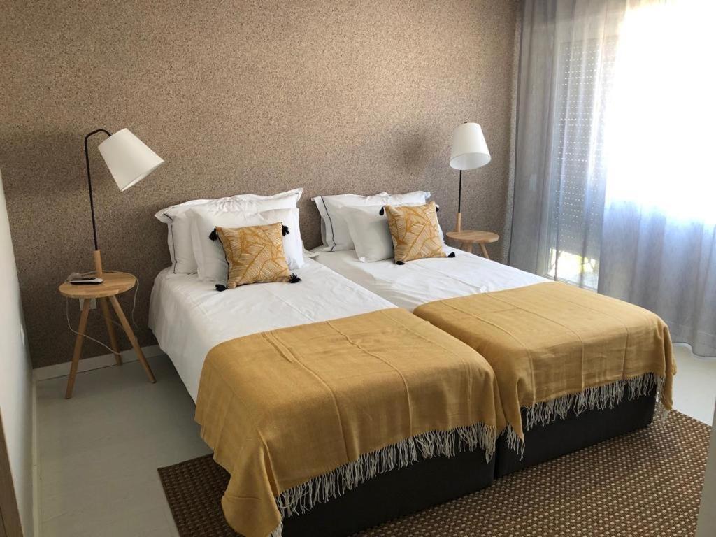 Bus Station Suites & Studios Coimbra Luaran gambar